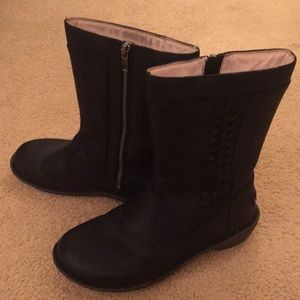 Ugg leather boots
